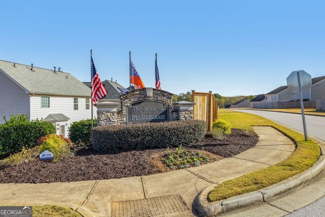 306 Seasons Valley, Pendergrass, GA 30567