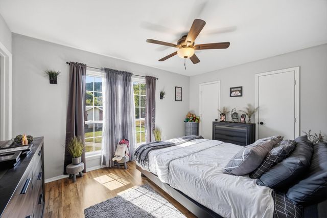 900 Mountain Creek Road Q265, Chattanooga, TN 37405