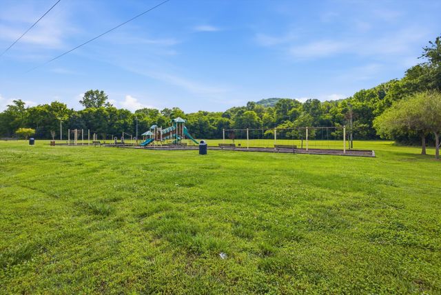 900 Mountain Creek Road Q265, Chattanooga, TN 37405