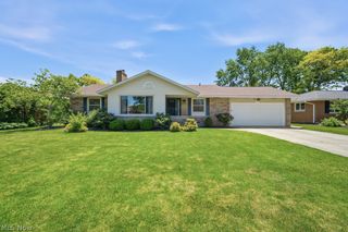 4480 Vezber Drive, Seven Hills, OH 44131