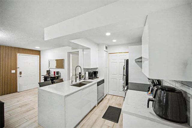 11508 WESTWOOD BOULEVARD 317, Orlando, FL 32821