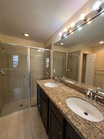 950 SW 147th Avenue 2611, Pembroke Pines, FL 33027