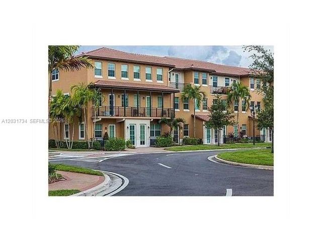 950 SW 147th Avenue 2611, Pembroke Pines, FL 33027