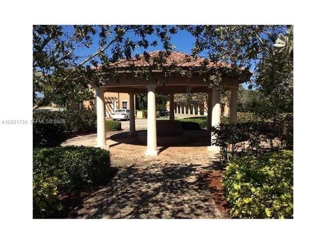 950 SW 147th Avenue 2611, Pembroke Pines, FL 33027