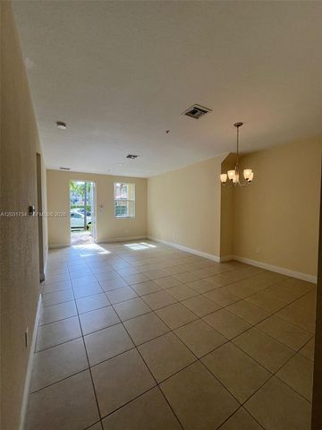 950 SW 147th Avenue 2611, Pembroke Pines, FL 33027