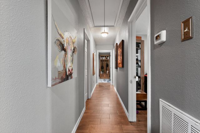 2615 Avenue B, Dickinson, TX 77539