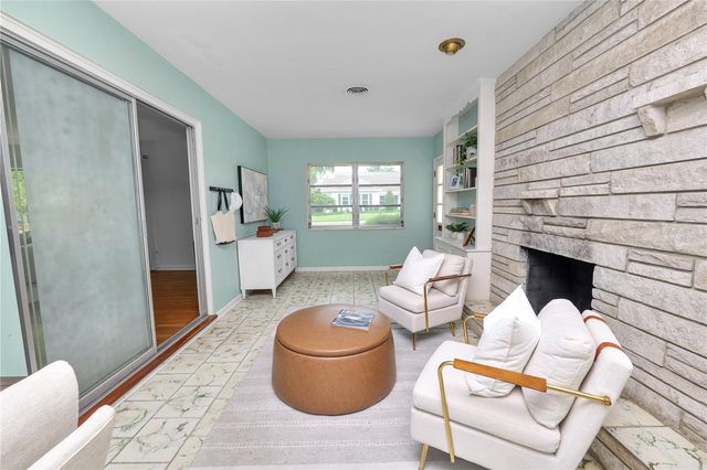 2215 WOODBINE AVENUE, Lakeland, FL 33803