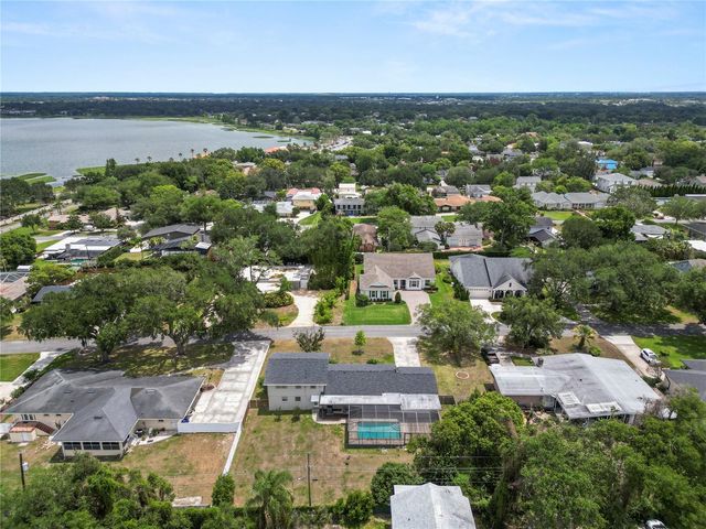 2215 WOODBINE AVENUE, Lakeland, FL 33803