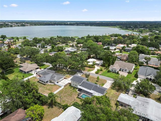 2215 WOODBINE AVENUE, Lakeland, FL 33803
