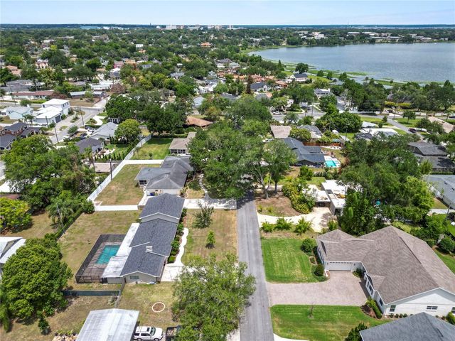 2215 WOODBINE AVENUE, Lakeland, FL 33803