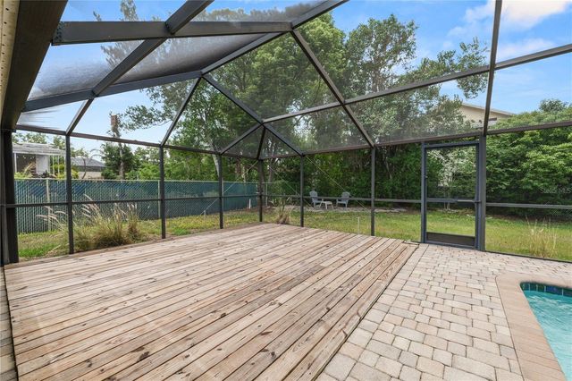 2215 WOODBINE AVENUE, Lakeland, FL 33803