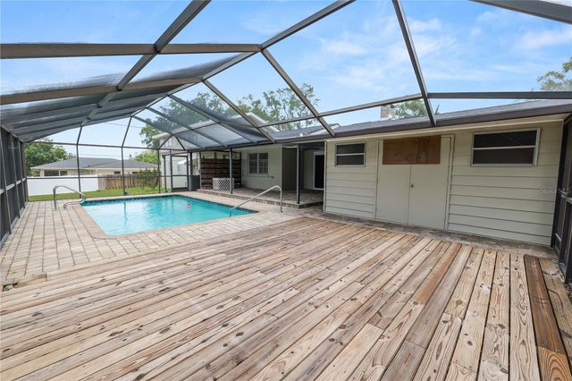 2215 WOODBINE AVENUE, Lakeland, FL 33803