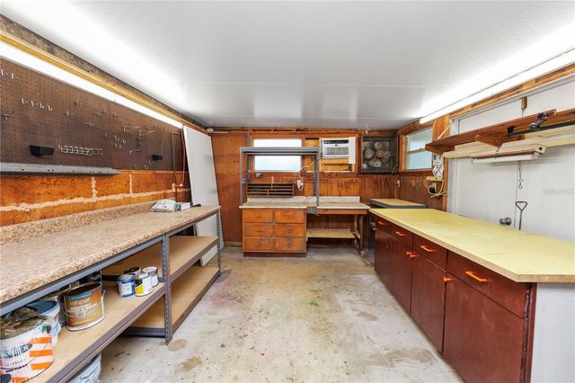 2215 WOODBINE AVENUE, Lakeland, FL 33803