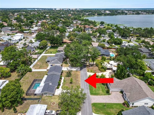 2215 WOODBINE AVENUE, Lakeland, FL 33803