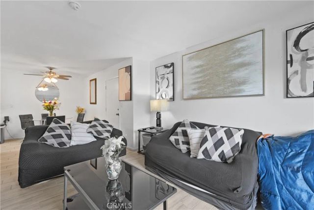 801 S Lyon A213, Santa Ana, CA 92705