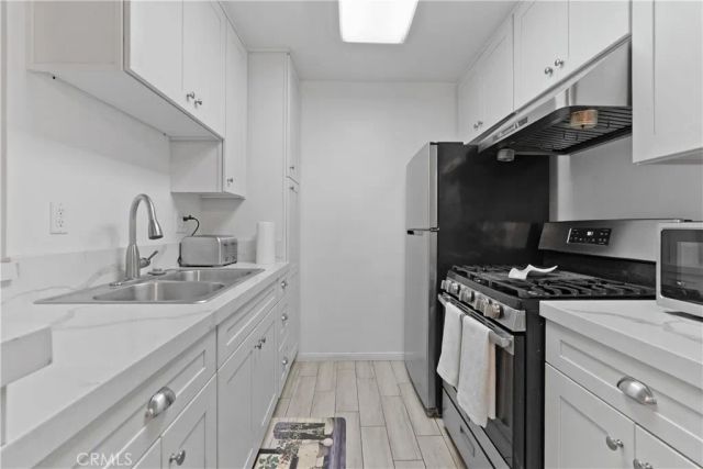 801 S Lyon A213, Santa Ana, CA 92705