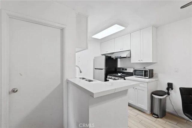 801 S Lyon A213, Santa Ana, CA 92705