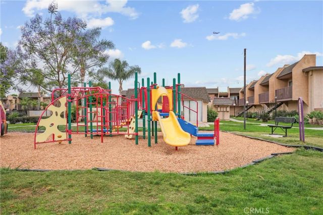 801 S Lyon A213, Santa Ana, CA 92705
