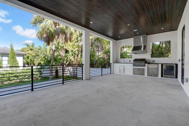 5003 W POE AVENUE, Tampa, FL 33629