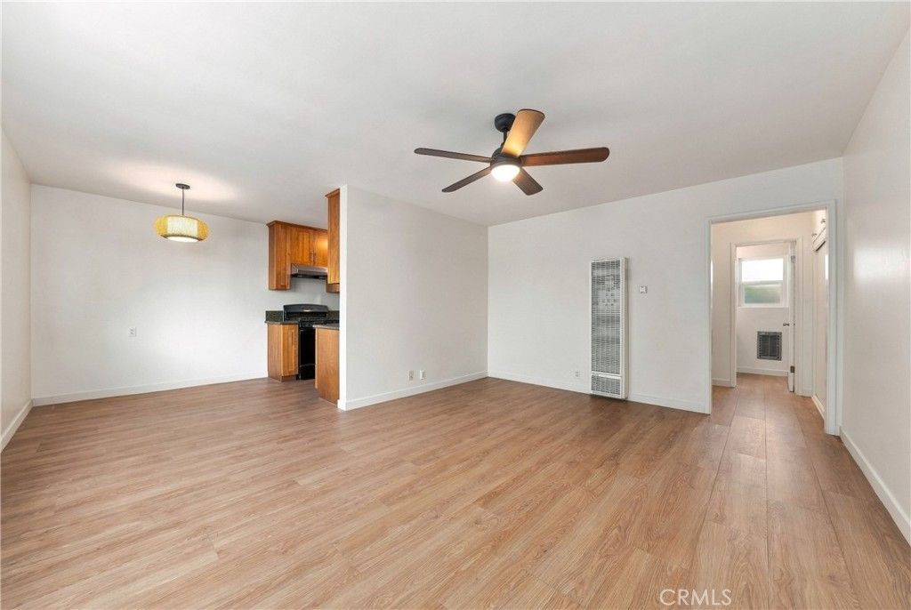 930 E 1st 16, Long Beach, CA 90802 — photo 2