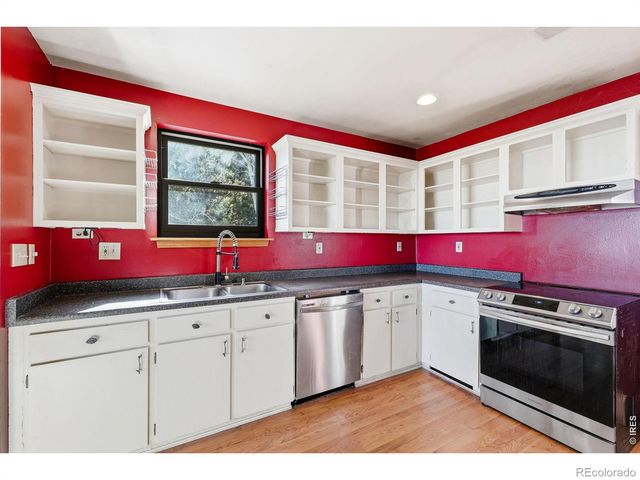 33090 Janelle Circle, Golden, CO 80403