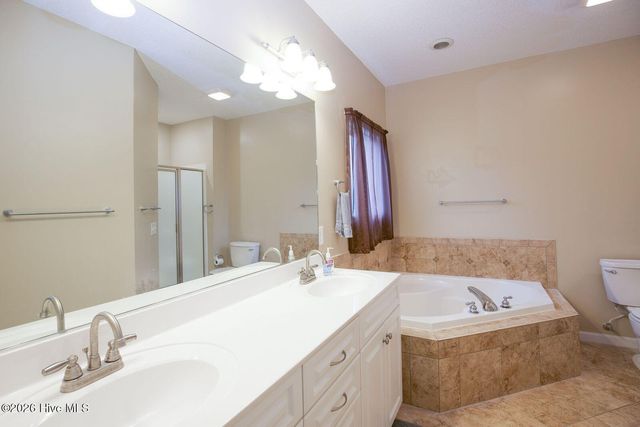 13 Barkley Lane, Pinehurst, NC 28374