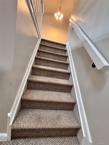 120-09 Ketch Court 42, College Point, NY 11356