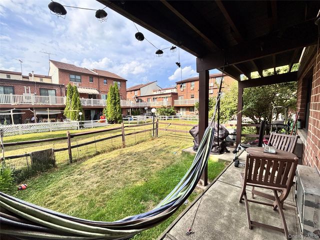 120-09 Ketch Court 42, College Point, NY 11356