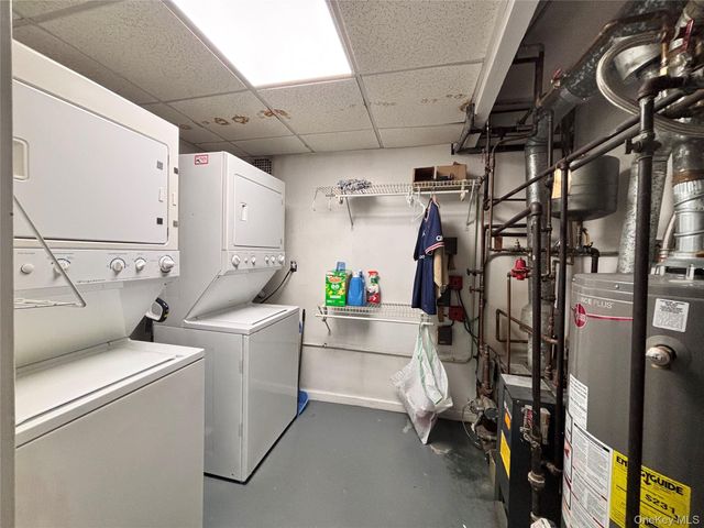 120-09 Ketch Court 42, College Point, NY 11356