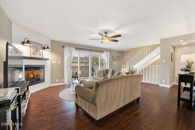 749 Warwick Avenue, Thousand Oaks, CA 91360