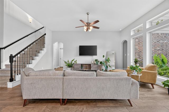 2047 Blackhawk Ridge Lane, Manvel, TX 77578