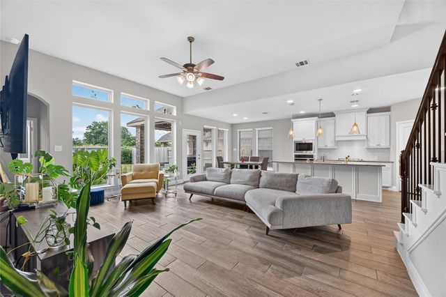 2047 Blackhawk Ridge Lane, Manvel, TX 77578