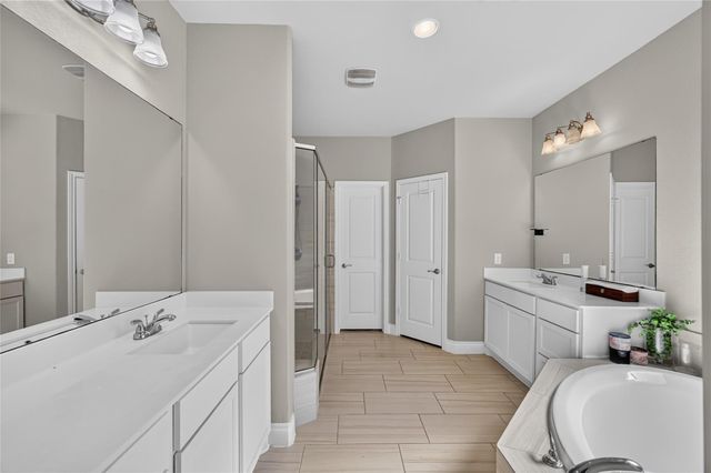 2047 Blackhawk Ridge Lane, Manvel, TX 77578