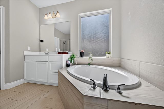 2047 Blackhawk Ridge Lane, Manvel, TX 77578