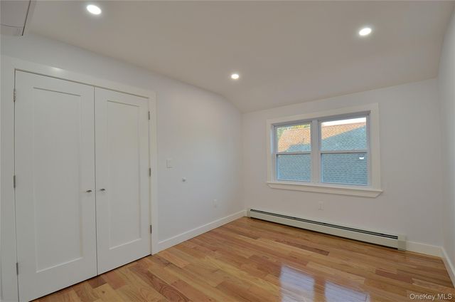 21942 112th Road, Queens Village, NY 11429