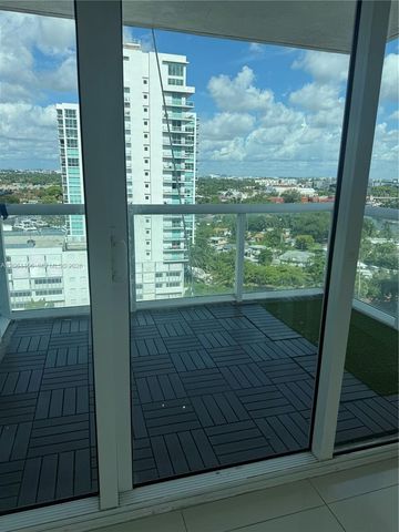 1871 NW S River Dr 1605, Miami, FL 33125