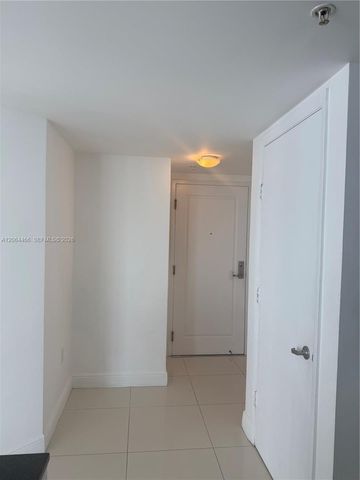 1871 NW S River Dr 1605, Miami, FL 33125