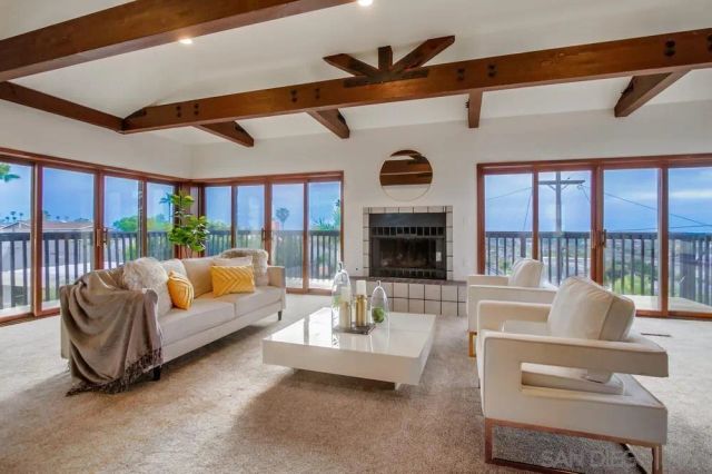 2068 Guizot St, San Diego, CA 92107