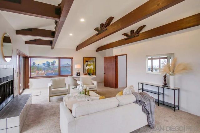 2068 Guizot St, San Diego, CA 92107