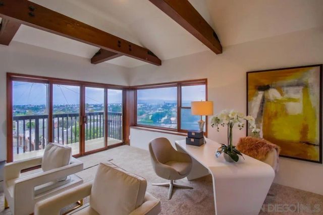 2068 Guizot St, San Diego, CA 92107