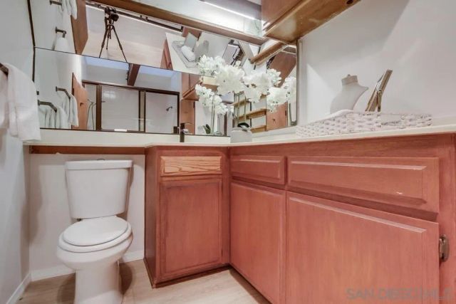 2068 Guizot St, San Diego, CA 92107