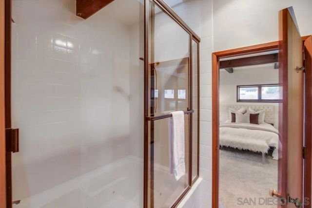 2068 Guizot St, San Diego, CA 92107