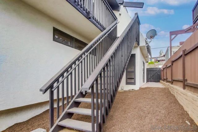 2068 Guizot St, San Diego, CA 92107