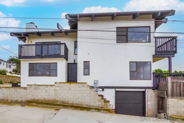 2068 Guizot St, San Diego, CA 92107