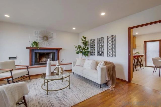 2068 Guizot St, San Diego, CA 92107