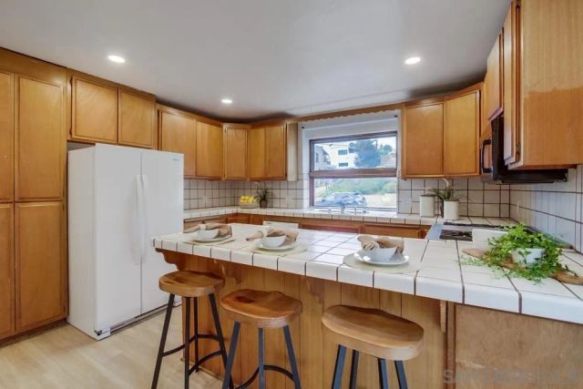 2068 Guizot St, San Diego, CA 92107