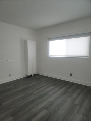 651 Pine Dr 110, Pompano Beach, FL 33060