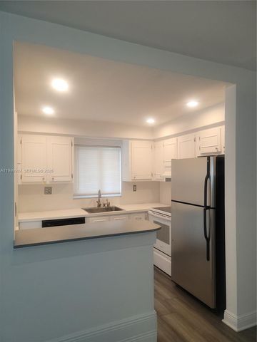 651 Pine Dr 110, Pompano Beach, FL 33060