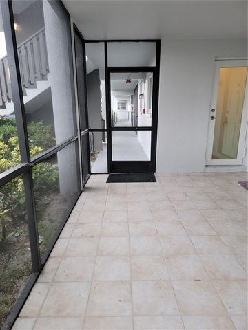 651 Pine Dr 110, Pompano Beach, FL 33060