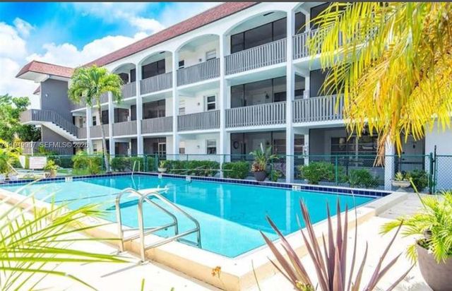 651 Pine Dr 110, Pompano Beach, FL 33060